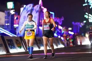 BIB: 53420, 4175
                            <button type="button" onclick="openModal(17285052)" class="btn btn-primary btn-sm float-right btn-popup" data-toggle="modal" data-target=".modal-high-quality">
                        <i class="fas fa-shopping-cart"></i> Add to Cart
                    </button>
                                            <button type="button" onclick="isThisMe(17285052, true)" class="btn btn-success btn-sm float-right btn-popup btn-isme hidden" data-toggle="tooltip" data-placement="bottom" title="นี่คือรูปของคุณใช่ไหม คลิกที่นี่เพื่อเอาเข้าอัลบั้ม">
                        <i class="fas fa-plus"></i> Add to album
                    </button>
                    <button type="button" onclick="isThisMe(17285052, false)" class="btn btn-warning btn-sm float-right btn-popup btn-isnotme hidden">
                        <i class="fas fa-ban"></i> Remove from album
                    </button>