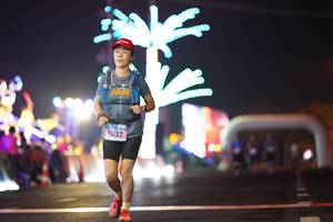 BIB: 4332
                            <button type="button" onclick="openModal(17281344)" class="btn btn-primary btn-sm float-right btn-popup" data-toggle="modal" data-target=".modal-high-quality">
                        <i class="fas fa-shopping-cart"></i> Add to Cart
                    </button>
                                            <button type="button" onclick="isThisMe(17281344, true)" class="btn btn-success btn-sm float-right btn-popup btn-isme hidden" data-toggle="tooltip" data-placement="bottom" title="นี่คือรูปของคุณใช่ไหม คลิกที่นี่เพื่อเอาเข้าอัลบั้ม">
                        <i class="fas fa-plus"></i> Add to album
                    </button>
                    <button type="button" onclick="isThisMe(17281344, false)" class="btn btn-warning btn-sm float-right btn-popup btn-isnotme hidden">
                        <i class="fas fa-ban"></i> Remove from album
                    </button>