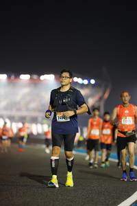 BIB: 2400, 23275
                            <button type="button" onclick="openModal(17040252)" class="btn btn-primary btn-sm float-right btn-popup" data-toggle="modal" data-target=".modal-high-quality">
                        <i class="fas fa-shopping-cart"></i> Add to Cart
                    </button>
                                            <button type="button" onclick="isThisMe(17040252, true)" class="btn btn-success btn-sm float-right btn-popup btn-isme hidden" data-toggle="tooltip" data-placement="bottom" title="นี่คือรูปของคุณใช่ไหม คลิกที่นี่เพื่อเอาเข้าอัลบั้ม">
                        <i class="fas fa-plus"></i> Add to album
                    </button>
                    <button type="button" onclick="isThisMe(17040252, false)" class="btn btn-warning btn-sm float-right btn-popup btn-isnotme hidden">
                        <i class="fas fa-ban"></i> Remove from album
                    </button>