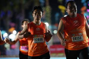 BIB: 22888, 24133, 27300
                            <button type="button" onclick="openModal(17224932)" class="btn btn-primary btn-sm float-right btn-popup" data-toggle="modal" data-target=".modal-high-quality">
                        <i class="fas fa-shopping-cart"></i> Add to Cart
                    </button>
                                            <button type="button" onclick="isThisMe(17224932, true)" class="btn btn-success btn-sm float-right btn-popup btn-isme hidden" data-toggle="tooltip" data-placement="bottom" title="นี่คือรูปของคุณใช่ไหม คลิกที่นี่เพื่อเอาเข้าอัลบั้ม">
                        <i class="fas fa-plus"></i> Add to album
                    </button>
                    <button type="button" onclick="isThisMe(17224932, false)" class="btn btn-warning btn-sm float-right btn-popup btn-isnotme hidden">
                        <i class="fas fa-ban"></i> Remove from album
                    </button>
