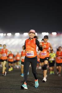 BIB: 25304, 127267
                            <button type="button" onclick="openModal(17007147)" class="btn btn-primary btn-sm float-right btn-popup" data-toggle="modal" data-target=".modal-high-quality">
                        <i class="fas fa-shopping-cart"></i> Add to Cart
                    </button>
                                            <button type="button" onclick="isThisMe(17007147, true)" class="btn btn-success btn-sm float-right btn-popup btn-isme hidden" data-toggle="tooltip" data-placement="bottom" title="นี่คือรูปของคุณใช่ไหม คลิกที่นี่เพื่อเอาเข้าอัลบั้ม">
                        <i class="fas fa-plus"></i> Add to album
                    </button>
                    <button type="button" onclick="isThisMe(17007147, false)" class="btn btn-warning btn-sm float-right btn-popup btn-isnotme hidden">
                        <i class="fas fa-ban"></i> Remove from album
                    </button>