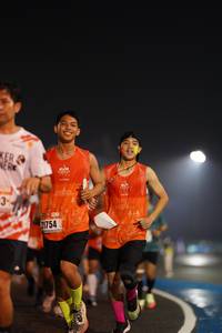 BIB: 21754
                            <button type="button" onclick="openModal(16993561)" class="btn btn-primary btn-sm float-right btn-popup" data-toggle="modal" data-target=".modal-high-quality">
                        <i class="fas fa-shopping-cart"></i> Add to Cart
                    </button>
                                            <button type="button" onclick="isThisMe(16993561, true)" class="btn btn-success btn-sm float-right btn-popup btn-isme hidden" data-toggle="tooltip" data-placement="bottom" title="นี่คือรูปของคุณใช่ไหม คลิกที่นี่เพื่อเอาเข้าอัลบั้ม">
                        <i class="fas fa-plus"></i> Add to album
                    </button>
                    <button type="button" onclick="isThisMe(16993561, false)" class="btn btn-warning btn-sm float-right btn-popup btn-isnotme hidden">
                        <i class="fas fa-ban"></i> Remove from album
                    </button>