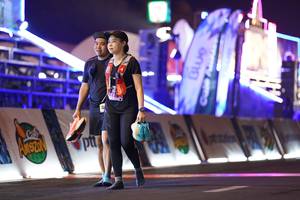 BIB: 
                            <button type="button" onclick="openModal(17287451)" class="btn btn-primary btn-sm float-right btn-popup" data-toggle="modal" data-target=".modal-high-quality">
                        <i class="fas fa-shopping-cart"></i> Add to Cart
                    </button>
                                            <button type="button" onclick="isThisMe(17287451, true)" class="btn btn-success btn-sm float-right btn-popup btn-isme hidden" data-toggle="tooltip" data-placement="bottom" title="นี่คือรูปของคุณใช่ไหม คลิกที่นี่เพื่อเอาเข้าอัลบั้ม">
                        <i class="fas fa-plus"></i> Add to album
                    </button>
                    <button type="button" onclick="isThisMe(17287451, false)" class="btn btn-warning btn-sm float-right btn-popup btn-isnotme hidden">
                        <i class="fas fa-ban"></i> Remove from album
                    </button>