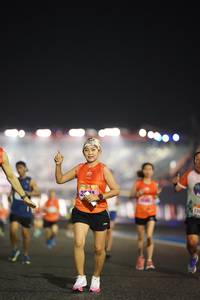 BIB: 230
                            <button type="button" onclick="openModal(16983313)" class="btn btn-primary btn-sm float-right btn-popup" data-toggle="modal" data-target=".modal-high-quality">
                        <i class="fas fa-shopping-cart"></i> Add to Cart
                    </button>
                                            <button type="button" onclick="isThisMe(16983313, true)" class="btn btn-success btn-sm float-right btn-popup btn-isme hidden" data-toggle="tooltip" data-placement="bottom" title="นี่คือรูปของคุณใช่ไหม คลิกที่นี่เพื่อเอาเข้าอัลบั้ม">
                        <i class="fas fa-plus"></i> Add to album
                    </button>
                    <button type="button" onclick="isThisMe(16983313, false)" class="btn btn-warning btn-sm float-right btn-popup btn-isnotme hidden">
                        <i class="fas fa-ban"></i> Remove from album
                    </button>