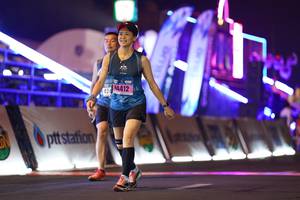 BIB: 412
                            <button type="button" onclick="openModal(17287189)" class="btn btn-primary btn-sm float-right btn-popup" data-toggle="modal" data-target=".modal-high-quality">
                        <i class="fas fa-shopping-cart"></i> Add to Cart
                    </button>
                                            <button type="button" onclick="isThisMe(17287189, true)" class="btn btn-success btn-sm float-right btn-popup btn-isme hidden" data-toggle="tooltip" data-placement="bottom" title="นี่คือรูปของคุณใช่ไหม คลิกที่นี่เพื่อเอาเข้าอัลบั้ม">
                        <i class="fas fa-plus"></i> Add to album
                    </button>
                    <button type="button" onclick="isThisMe(17287189, false)" class="btn btn-warning btn-sm float-right btn-popup btn-isnotme hidden">
                        <i class="fas fa-ban"></i> Remove from album
                    </button>