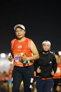 BIB: 272
                            <button type="button" onclick="openModal(16998251)" class="btn btn-primary btn-sm float-right btn-popup" data-toggle="modal" data-target=".modal-high-quality">
                        <i class="fas fa-shopping-cart"></i> Add to Cart
                    </button>
                                            <button type="button" onclick="isThisMe(16998251, true)" class="btn btn-success btn-sm float-right btn-popup btn-isme hidden" data-toggle="tooltip" data-placement="bottom" title="นี่คือรูปของคุณใช่ไหม คลิกที่นี่เพื่อเอาเข้าอัลบั้ม">
                        <i class="fas fa-plus"></i> Add to album
                    </button>
                    <button type="button" onclick="isThisMe(16998251, false)" class="btn btn-warning btn-sm float-right btn-popup btn-isnotme hidden">
                        <i class="fas fa-ban"></i> Remove from album
                    </button>