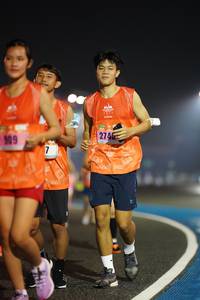 BIB: 274, 909
                            <button type="button" onclick="openModal(17021663)" class="btn btn-primary btn-sm float-right btn-popup" data-toggle="modal" data-target=".modal-high-quality">
                        <i class="fas fa-shopping-cart"></i> Add to Cart
                    </button>
                                            <button type="button" onclick="isThisMe(17021663, true)" class="btn btn-success btn-sm float-right btn-popup btn-isme hidden" data-toggle="tooltip" data-placement="bottom" title="นี่คือรูปของคุณใช่ไหม คลิกที่นี่เพื่อเอาเข้าอัลบั้ม">
                        <i class="fas fa-plus"></i> Add to album
                    </button>
                    <button type="button" onclick="isThisMe(17021663, false)" class="btn btn-warning btn-sm float-right btn-popup btn-isnotme hidden">
                        <i class="fas fa-ban"></i> Remove from album
                    </button>