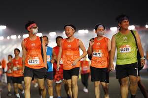 BIB: 64289, 64275, 64273
                            <button type="button" onclick="openModal(17040976)" class="btn btn-primary btn-sm float-right btn-popup" data-toggle="modal" data-target=".modal-high-quality">
                        <i class="fas fa-shopping-cart"></i> Add to Cart
                    </button>
                                            <button type="button" onclick="isThisMe(17040976, true)" class="btn btn-success btn-sm float-right btn-popup btn-isme hidden" data-toggle="tooltip" data-placement="bottom" title="นี่คือรูปของคุณใช่ไหม คลิกที่นี่เพื่อเอาเข้าอัลบั้ม">
                        <i class="fas fa-plus"></i> Add to album
                    </button>
                    <button type="button" onclick="isThisMe(17040976, false)" class="btn btn-warning btn-sm float-right btn-popup btn-isnotme hidden">
                        <i class="fas fa-ban"></i> Remove from album
                    </button>