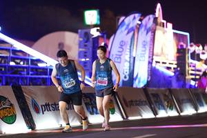 BIB: 43050, 44585
                            <button type="button" onclick="openModal(17281112)" class="btn btn-primary btn-sm float-right btn-popup" data-toggle="modal" data-target=".modal-high-quality">
                        <i class="fas fa-shopping-cart"></i> Add to Cart
                    </button>
                                            <button type="button" onclick="isThisMe(17281112, true)" class="btn btn-success btn-sm float-right btn-popup btn-isme hidden" data-toggle="tooltip" data-placement="bottom" title="นี่คือรูปของคุณใช่ไหม คลิกที่นี่เพื่อเอาเข้าอัลบั้ม">
                        <i class="fas fa-plus"></i> Add to album
                    </button>
                    <button type="button" onclick="isThisMe(17281112, false)" class="btn btn-warning btn-sm float-right btn-popup btn-isnotme hidden">
                        <i class="fas fa-ban"></i> Remove from album
                    </button>