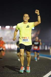 BIB: 24231
                            <button type="button" onclick="openModal(16981151)" class="btn btn-primary btn-sm float-right btn-popup" data-toggle="modal" data-target=".modal-high-quality">
                        <i class="fas fa-shopping-cart"></i> Add to Cart
                    </button>
                                            <button type="button" onclick="isThisMe(16981151, true)" class="btn btn-success btn-sm float-right btn-popup btn-isme hidden" data-toggle="tooltip" data-placement="bottom" title="นี่คือรูปของคุณใช่ไหม คลิกที่นี่เพื่อเอาเข้าอัลบั้ม">
                        <i class="fas fa-plus"></i> Add to album
                    </button>
                    <button type="button" onclick="isThisMe(16981151, false)" class="btn btn-warning btn-sm float-right btn-popup btn-isnotme hidden">
                        <i class="fas fa-ban"></i> Remove from album
                    </button>