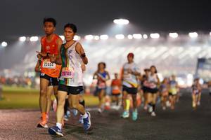 BIB: 22454, 25748
                            <button type="button" onclick="openModal(16971129)" class="btn btn-primary btn-sm float-right btn-popup" data-toggle="modal" data-target=".modal-high-quality">
                        <i class="fas fa-shopping-cart"></i> Add to Cart
                    </button>
                                            <button type="button" onclick="isThisMe(16971129, true)" class="btn btn-success btn-sm float-right btn-popup btn-isme hidden" data-toggle="tooltip" data-placement="bottom" title="นี่คือรูปของคุณใช่ไหม คลิกที่นี่เพื่อเอาเข้าอัลบั้ม">
                        <i class="fas fa-plus"></i> Add to album
                    </button>
                    <button type="button" onclick="isThisMe(16971129, false)" class="btn btn-warning btn-sm float-right btn-popup btn-isnotme hidden">
                        <i class="fas fa-ban"></i> Remove from album
                    </button>