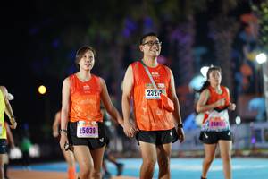 BIB: 23212, 126817, 25039
                            <button type="button" onclick="openModal(17180018)" class="btn btn-primary btn-sm float-right btn-popup" data-toggle="modal" data-target=".modal-high-quality">
                        <i class="fas fa-shopping-cart"></i> Add to Cart
                    </button>
                                            <button type="button" onclick="isThisMe(17180018, true)" class="btn btn-success btn-sm float-right btn-popup btn-isme hidden" data-toggle="tooltip" data-placement="bottom" title="นี่คือรูปของคุณใช่ไหม คลิกที่นี่เพื่อเอาเข้าอัลบั้ม">
                        <i class="fas fa-plus"></i> Add to album
                    </button>
                    <button type="button" onclick="isThisMe(17180018, false)" class="btn btn-warning btn-sm float-right btn-popup btn-isnotme hidden">
                        <i class="fas fa-ban"></i> Remove from album
                    </button>