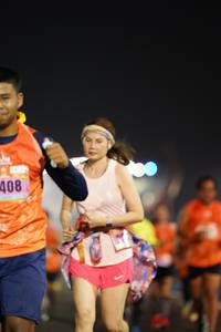 BIB: 408
                            <button type="button" onclick="openModal(17009976)" class="btn btn-primary btn-sm float-right btn-popup" data-toggle="modal" data-target=".modal-high-quality">
                        <i class="fas fa-shopping-cart"></i> Add to Cart
                    </button>
                                            <button type="button" onclick="isThisMe(17009976, true)" class="btn btn-success btn-sm float-right btn-popup btn-isme hidden" data-toggle="tooltip" data-placement="bottom" title="นี่คือรูปของคุณใช่ไหม คลิกที่นี่เพื่อเอาเข้าอัลบั้ม">
                        <i class="fas fa-plus"></i> Add to album
                    </button>
                    <button type="button" onclick="isThisMe(17009976, false)" class="btn btn-warning btn-sm float-right btn-popup btn-isnotme hidden">
                        <i class="fas fa-ban"></i> Remove from album
                    </button>