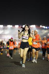 BIB: 25637
                            <button type="button" onclick="openModal(17029172)" class="btn btn-primary btn-sm float-right btn-popup" data-toggle="modal" data-target=".modal-high-quality">
                        <i class="fas fa-shopping-cart"></i> Add to Cart
                    </button>
                                            <button type="button" onclick="isThisMe(17029172, true)" class="btn btn-success btn-sm float-right btn-popup btn-isme hidden" data-toggle="tooltip" data-placement="bottom" title="นี่คือรูปของคุณใช่ไหม คลิกที่นี่เพื่อเอาเข้าอัลบั้ม">
                        <i class="fas fa-plus"></i> Add to album
                    </button>
                    <button type="button" onclick="isThisMe(17029172, false)" class="btn btn-warning btn-sm float-right btn-popup btn-isnotme hidden">
                        <i class="fas fa-ban"></i> Remove from album
                    </button>