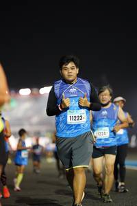 BIB: 11224
                            <button type="button" onclick="openModal(17076016)" class="btn btn-primary btn-sm float-right btn-popup" data-toggle="modal" data-target=".modal-high-quality">
                        <i class="fas fa-shopping-cart"></i> Add to Cart
                    </button>
                                            <button type="button" onclick="isThisMe(17076016, true)" class="btn btn-success btn-sm float-right btn-popup btn-isme hidden" data-toggle="tooltip" data-placement="bottom" title="นี่คือรูปของคุณใช่ไหม คลิกที่นี่เพื่อเอาเข้าอัลบั้ม">
                        <i class="fas fa-plus"></i> Add to album
                    </button>
                    <button type="button" onclick="isThisMe(17076016, false)" class="btn btn-warning btn-sm float-right btn-popup btn-isnotme hidden">
                        <i class="fas fa-ban"></i> Remove from album
                    </button>