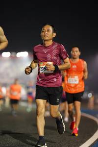 BIB: 239
                            <button type="button" onclick="openModal(16994405)" class="btn btn-primary btn-sm float-right btn-popup" data-toggle="modal" data-target=".modal-high-quality">
                        <i class="fas fa-shopping-cart"></i> Add to Cart
                    </button>
                                            <button type="button" onclick="isThisMe(16994405, true)" class="btn btn-success btn-sm float-right btn-popup btn-isme hidden" data-toggle="tooltip" data-placement="bottom" title="นี่คือรูปของคุณใช่ไหม คลิกที่นี่เพื่อเอาเข้าอัลบั้ม">
                        <i class="fas fa-plus"></i> Add to album
                    </button>
                    <button type="button" onclick="isThisMe(16994405, false)" class="btn btn-warning btn-sm float-right btn-popup btn-isnotme hidden">
                        <i class="fas fa-ban"></i> Remove from album
                    </button>