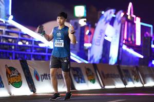 BIB: 42033
                            <button type="button" onclick="openModal(17286918)" class="btn btn-primary btn-sm float-right btn-popup" data-toggle="modal" data-target=".modal-high-quality">
                        <i class="fas fa-shopping-cart"></i> Add to Cart
                    </button>
                                            <button type="button" onclick="isThisMe(17286918, true)" class="btn btn-success btn-sm float-right btn-popup btn-isme hidden" data-toggle="tooltip" data-placement="bottom" title="นี่คือรูปของคุณใช่ไหม คลิกที่นี่เพื่อเอาเข้าอัลบั้ม">
                        <i class="fas fa-plus"></i> Add to album
                    </button>
                    <button type="button" onclick="isThisMe(17286918, false)" class="btn btn-warning btn-sm float-right btn-popup btn-isnotme hidden">
                        <i class="fas fa-ban"></i> Remove from album
                    </button>