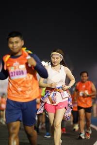 BIB: 27408
                            <button type="button" onclick="openModal(17010057)" class="btn btn-primary btn-sm float-right btn-popup" data-toggle="modal" data-target=".modal-high-quality">
                        <i class="fas fa-shopping-cart"></i> Add to Cart
                    </button>
                                            <button type="button" onclick="isThisMe(17010057, true)" class="btn btn-success btn-sm float-right btn-popup btn-isme hidden" data-toggle="tooltip" data-placement="bottom" title="นี่คือรูปของคุณใช่ไหม คลิกที่นี่เพื่อเอาเข้าอัลบั้ม">
                        <i class="fas fa-plus"></i> Add to album
                    </button>
                    <button type="button" onclick="isThisMe(17010057, false)" class="btn btn-warning btn-sm float-right btn-popup btn-isnotme hidden">
                        <i class="fas fa-ban"></i> Remove from album
                    </button>