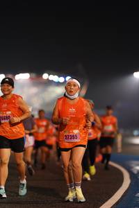 BIB: 6680, 27395
                            <button type="button" onclick="openModal(17009198)" class="btn btn-primary btn-sm float-right btn-popup" data-toggle="modal" data-target=".modal-high-quality">
                        <i class="fas fa-shopping-cart"></i> Add to Cart
                    </button>
                                            <button type="button" onclick="isThisMe(17009198, true)" class="btn btn-success btn-sm float-right btn-popup btn-isme hidden" data-toggle="tooltip" data-placement="bottom" title="นี่คือรูปของคุณใช่ไหม คลิกที่นี่เพื่อเอาเข้าอัลบั้ม">
                        <i class="fas fa-plus"></i> Add to album
                    </button>
                    <button type="button" onclick="isThisMe(17009198, false)" class="btn btn-warning btn-sm float-right btn-popup btn-isnotme hidden">
                        <i class="fas fa-ban"></i> Remove from album
                    </button>