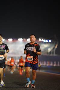 BIB: 450, 23038
                            <button type="button" onclick="openModal(16981225)" class="btn btn-primary btn-sm float-right btn-popup" data-toggle="modal" data-target=".modal-high-quality">
                        <i class="fas fa-shopping-cart"></i> Add to Cart
                    </button>
                                            <button type="button" onclick="isThisMe(16981225, true)" class="btn btn-success btn-sm float-right btn-popup btn-isme hidden" data-toggle="tooltip" data-placement="bottom" title="นี่คือรูปของคุณใช่ไหม คลิกที่นี่เพื่อเอาเข้าอัลบั้ม">
                        <i class="fas fa-plus"></i> Add to album
                    </button>
                    <button type="button" onclick="isThisMe(16981225, false)" class="btn btn-warning btn-sm float-right btn-popup btn-isnotme hidden">
                        <i class="fas fa-ban"></i> Remove from album
                    </button>