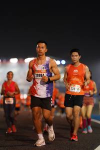 BIB: 2098, 239
                            <button type="button" onclick="openModal(16999068)" class="btn btn-primary btn-sm float-right btn-popup" data-toggle="modal" data-target=".modal-high-quality">
                        <i class="fas fa-shopping-cart"></i> Add to Cart
                    </button>
                                            <button type="button" onclick="isThisMe(16999068, true)" class="btn btn-success btn-sm float-right btn-popup btn-isme hidden" data-toggle="tooltip" data-placement="bottom" title="นี่คือรูปของคุณใช่ไหม คลิกที่นี่เพื่อเอาเข้าอัลบั้ม">
                        <i class="fas fa-plus"></i> Add to album
                    </button>
                    <button type="button" onclick="isThisMe(16999068, false)" class="btn btn-warning btn-sm float-right btn-popup btn-isnotme hidden">
                        <i class="fas fa-ban"></i> Remove from album
                    </button>