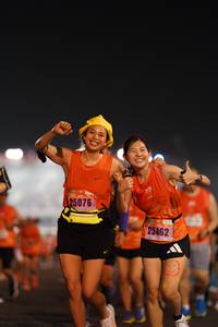 BIB: 25076, 25462
                            <button type="button" onclick="openModal(17027859)" class="btn btn-primary btn-sm float-right btn-popup" data-toggle="modal" data-target=".modal-high-quality">
                        <i class="fas fa-shopping-cart"></i> Add to Cart
                    </button>
                                            <button type="button" onclick="isThisMe(17027859, true)" class="btn btn-success btn-sm float-right btn-popup btn-isme hidden" data-toggle="tooltip" data-placement="bottom" title="นี่คือรูปของคุณใช่ไหม คลิกที่นี่เพื่อเอาเข้าอัลบั้ม">
                        <i class="fas fa-plus"></i> Add to album
                    </button>
                    <button type="button" onclick="isThisMe(17027859, false)" class="btn btn-warning btn-sm float-right btn-popup btn-isnotme hidden">
                        <i class="fas fa-ban"></i> Remove from album
                    </button>