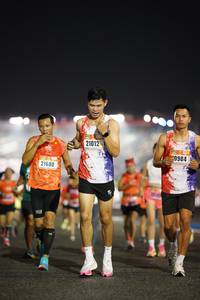 BIB: 21012, 0984, 21680
                            <button type="button" onclick="openModal(16998977)" class="btn btn-primary btn-sm float-right btn-popup" data-toggle="modal" data-target=".modal-high-quality">
                        <i class="fas fa-shopping-cart"></i> Add to Cart
                    </button>
                                            <button type="button" onclick="isThisMe(16998977, true)" class="btn btn-success btn-sm float-right btn-popup btn-isme hidden" data-toggle="tooltip" data-placement="bottom" title="นี่คือรูปของคุณใช่ไหม คลิกที่นี่เพื่อเอาเข้าอัลบั้ม">
                        <i class="fas fa-plus"></i> Add to album
                    </button>
                    <button type="button" onclick="isThisMe(16998977, false)" class="btn btn-warning btn-sm float-right btn-popup btn-isnotme hidden">
                        <i class="fas fa-ban"></i> Remove from album
                    </button>