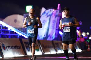 BIB: 43126, 42920
                            <button type="button" onclick="openModal(17268972)" class="btn btn-primary btn-sm float-right btn-popup" data-toggle="modal" data-target=".modal-high-quality">
                        <i class="fas fa-shopping-cart"></i> Add to Cart
                    </button>
                                            <button type="button" onclick="isThisMe(17268972, true)" class="btn btn-success btn-sm float-right btn-popup btn-isme hidden" data-toggle="tooltip" data-placement="bottom" title="นี่คือรูปของคุณใช่ไหม คลิกที่นี่เพื่อเอาเข้าอัลบั้ม">
                        <i class="fas fa-plus"></i> Add to album
                    </button>
                    <button type="button" onclick="isThisMe(17268972, false)" class="btn btn-warning btn-sm float-right btn-popup btn-isnotme hidden">
                        <i class="fas fa-ban"></i> Remove from album
                    </button>