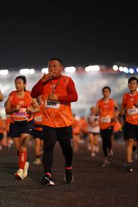 BIB: 24100, 6709, 745
                            <button type="button" onclick="openModal(17022982)" class="btn btn-primary btn-sm float-right btn-popup" data-toggle="modal" data-target=".modal-high-quality">
                        <i class="fas fa-shopping-cart"></i> Add to Cart
                    </button>
                                            <button type="button" onclick="isThisMe(17022982, true)" class="btn btn-success btn-sm float-right btn-popup btn-isme hidden" data-toggle="tooltip" data-placement="bottom" title="นี่คือรูปของคุณใช่ไหม คลิกที่นี่เพื่อเอาเข้าอัลบั้ม">
                        <i class="fas fa-plus"></i> Add to album
                    </button>
                    <button type="button" onclick="isThisMe(17022982, false)" class="btn btn-warning btn-sm float-right btn-popup btn-isnotme hidden">
                        <i class="fas fa-ban"></i> Remove from album
                    </button>