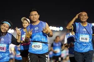 BIB: 11636, 11713, 034
                            <button type="button" onclick="openModal(17093151)" class="btn btn-primary btn-sm float-right btn-popup" data-toggle="modal" data-target=".modal-high-quality">
                        <i class="fas fa-shopping-cart"></i> Add to Cart
                    </button>
                                            <button type="button" onclick="isThisMe(17093151, true)" class="btn btn-success btn-sm float-right btn-popup btn-isme hidden" data-toggle="tooltip" data-placement="bottom" title="นี่คือรูปของคุณใช่ไหม คลิกที่นี่เพื่อเอาเข้าอัลบั้ม">
                        <i class="fas fa-plus"></i> Add to album
                    </button>
                    <button type="button" onclick="isThisMe(17093151, false)" class="btn btn-warning btn-sm float-right btn-popup btn-isnotme hidden">
                        <i class="fas fa-ban"></i> Remove from album
                    </button>