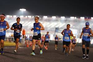 BIB: 10323, 0477, 043, 11509
                            <button type="button" onclick="openModal(17063978)" class="btn btn-primary btn-sm float-right btn-popup" data-toggle="modal" data-target=".modal-high-quality">
                        <i class="fas fa-shopping-cart"></i> Add to Cart
                    </button>
                                            <button type="button" onclick="isThisMe(17063978, true)" class="btn btn-success btn-sm float-right btn-popup btn-isme hidden" data-toggle="tooltip" data-placement="bottom" title="นี่คือรูปของคุณใช่ไหม คลิกที่นี่เพื่อเอาเข้าอัลบั้ม">
                        <i class="fas fa-plus"></i> Add to album
                    </button>
                    <button type="button" onclick="isThisMe(17063978, false)" class="btn btn-warning btn-sm float-right btn-popup btn-isnotme hidden">
                        <i class="fas fa-ban"></i> Remove from album
                    </button>