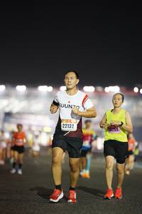 BIB: 22132
                            <button type="button" onclick="openModal(16979088)" class="btn btn-primary btn-sm float-right btn-popup" data-toggle="modal" data-target=".modal-high-quality">
                        <i class="fas fa-shopping-cart"></i> Add to Cart
                    </button>
                                            <button type="button" onclick="isThisMe(16979088, true)" class="btn btn-success btn-sm float-right btn-popup btn-isme hidden" data-toggle="tooltip" data-placement="bottom" title="นี่คือรูปของคุณใช่ไหม คลิกที่นี่เพื่อเอาเข้าอัลบั้ม">
                        <i class="fas fa-plus"></i> Add to album
                    </button>
                    <button type="button" onclick="isThisMe(16979088, false)" class="btn btn-warning btn-sm float-right btn-popup btn-isnotme hidden">
                        <i class="fas fa-ban"></i> Remove from album
                    </button>