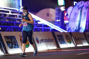 BIB: 4761
                            <button type="button" onclick="openModal(17293319)" class="btn btn-primary btn-sm float-right btn-popup" data-toggle="modal" data-target=".modal-high-quality">
                        <i class="fas fa-shopping-cart"></i> Add to Cart
                    </button>
                                            <button type="button" onclick="isThisMe(17293319, true)" class="btn btn-success btn-sm float-right btn-popup btn-isme hidden" data-toggle="tooltip" data-placement="bottom" title="นี่คือรูปของคุณใช่ไหม คลิกที่นี่เพื่อเอาเข้าอัลบั้ม">
                        <i class="fas fa-plus"></i> Add to album
                    </button>
                    <button type="button" onclick="isThisMe(17293319, false)" class="btn btn-warning btn-sm float-right btn-popup btn-isnotme hidden">
                        <i class="fas fa-ban"></i> Remove from album
                    </button>