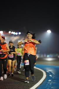 BIB: 7072
                            <button type="button" onclick="openModal(17024422)" class="btn btn-primary btn-sm float-right btn-popup" data-toggle="modal" data-target=".modal-high-quality">
                        <i class="fas fa-shopping-cart"></i> Add to Cart
                    </button>
                                            <button type="button" onclick="isThisMe(17024422, true)" class="btn btn-success btn-sm float-right btn-popup btn-isme hidden" data-toggle="tooltip" data-placement="bottom" title="นี่คือรูปของคุณใช่ไหม คลิกที่นี่เพื่อเอาเข้าอัลบั้ม">
                        <i class="fas fa-plus"></i> Add to album
                    </button>
                    <button type="button" onclick="isThisMe(17024422, false)" class="btn btn-warning btn-sm float-right btn-popup btn-isnotme hidden">
                        <i class="fas fa-ban"></i> Remove from album
                    </button>