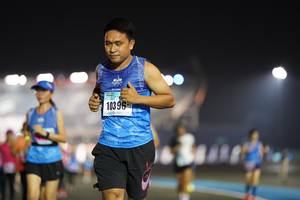 BIB: 103
                            <button type="button" onclick="openModal(17097272)" class="btn btn-primary btn-sm float-right btn-popup" data-toggle="modal" data-target=".modal-high-quality">
                        <i class="fas fa-shopping-cart"></i> Add to Cart
                    </button>
                                            <button type="button" onclick="isThisMe(17097272, true)" class="btn btn-success btn-sm float-right btn-popup btn-isme hidden" data-toggle="tooltip" data-placement="bottom" title="นี่คือรูปของคุณใช่ไหม คลิกที่นี่เพื่อเอาเข้าอัลบั้ม">
                        <i class="fas fa-plus"></i> Add to album
                    </button>
                    <button type="button" onclick="isThisMe(17097272, false)" class="btn btn-warning btn-sm float-right btn-popup btn-isnotme hidden">
                        <i class="fas fa-ban"></i> Remove from album
                    </button>