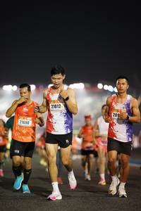 BIB: 21012, 209, 21680
                            <button type="button" onclick="openModal(16998987)" class="btn btn-primary btn-sm float-right btn-popup" data-toggle="modal" data-target=".modal-high-quality">
                        <i class="fas fa-shopping-cart"></i> Add to Cart
                    </button>
                                            <button type="button" onclick="isThisMe(16998987, true)" class="btn btn-success btn-sm float-right btn-popup btn-isme hidden" data-toggle="tooltip" data-placement="bottom" title="นี่คือรูปของคุณใช่ไหม คลิกที่นี่เพื่อเอาเข้าอัลบั้ม">
                        <i class="fas fa-plus"></i> Add to album
                    </button>
                    <button type="button" onclick="isThisMe(16998987, false)" class="btn btn-warning btn-sm float-right btn-popup btn-isnotme hidden">
                        <i class="fas fa-ban"></i> Remove from album
                    </button>