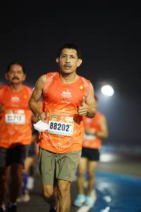 BIB: 270, 88202
                            <button type="button" onclick="openModal(17020748)" class="btn btn-primary btn-sm float-right btn-popup" data-toggle="modal" data-target=".modal-high-quality">
                        <i class="fas fa-shopping-cart"></i> Add to Cart
                    </button>
                                            <button type="button" onclick="isThisMe(17020748, true)" class="btn btn-success btn-sm float-right btn-popup btn-isme hidden" data-toggle="tooltip" data-placement="bottom" title="นี่คือรูปของคุณใช่ไหม คลิกที่นี่เพื่อเอาเข้าอัลบั้ม">
                        <i class="fas fa-plus"></i> Add to album
                    </button>
                    <button type="button" onclick="isThisMe(17020748, false)" class="btn btn-warning btn-sm float-right btn-popup btn-isnotme hidden">
                        <i class="fas fa-ban"></i> Remove from album
                    </button>