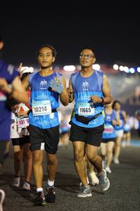 BIB: 10214, 11665, 131
                            <button type="button" onclick="openModal(17090579)" class="btn btn-primary btn-sm float-right btn-popup" data-toggle="modal" data-target=".modal-high-quality">
                        <i class="fas fa-shopping-cart"></i> Add to Cart
                    </button>
                                            <button type="button" onclick="isThisMe(17090579, true)" class="btn btn-success btn-sm float-right btn-popup btn-isme hidden" data-toggle="tooltip" data-placement="bottom" title="นี่คือรูปของคุณใช่ไหม คลิกที่นี่เพื่อเอาเข้าอัลบั้ม">
                        <i class="fas fa-plus"></i> Add to album
                    </button>
                    <button type="button" onclick="isThisMe(17090579, false)" class="btn btn-warning btn-sm float-right btn-popup btn-isnotme hidden">
                        <i class="fas fa-ban"></i> Remove from album
                    </button>