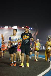 BIB: 20195
                            <button type="button" onclick="openModal(17037711)" class="btn btn-primary btn-sm float-right btn-popup" data-toggle="modal" data-target=".modal-high-quality">
                        <i class="fas fa-shopping-cart"></i> Add to Cart
                    </button>
                                            <button type="button" onclick="isThisMe(17037711, true)" class="btn btn-success btn-sm float-right btn-popup btn-isme hidden" data-toggle="tooltip" data-placement="bottom" title="นี่คือรูปของคุณใช่ไหม คลิกที่นี่เพื่อเอาเข้าอัลบั้ม">
                        <i class="fas fa-plus"></i> Add to album
                    </button>
                    <button type="button" onclick="isThisMe(17037711, false)" class="btn btn-warning btn-sm float-right btn-popup btn-isnotme hidden">
                        <i class="fas fa-ban"></i> Remove from album
                    </button>