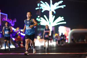 BIB: 41562
                            <button type="button" onclick="openModal(17282419)" class="btn btn-primary btn-sm float-right btn-popup" data-toggle="modal" data-target=".modal-high-quality">
                        <i class="fas fa-shopping-cart"></i> Add to Cart
                    </button>
                                            <button type="button" onclick="isThisMe(17282419, true)" class="btn btn-success btn-sm float-right btn-popup btn-isme hidden" data-toggle="tooltip" data-placement="bottom" title="นี่คือรูปของคุณใช่ไหม คลิกที่นี่เพื่อเอาเข้าอัลบั้ม">
                        <i class="fas fa-plus"></i> Add to album
                    </button>
                    <button type="button" onclick="isThisMe(17282419, false)" class="btn btn-warning btn-sm float-right btn-popup btn-isnotme hidden">
                        <i class="fas fa-ban"></i> Remove from album
                    </button>