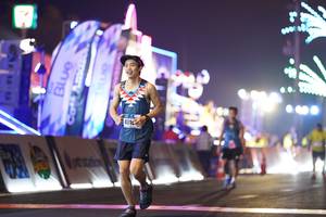 BIB: 401
                            <button type="button" onclick="openModal(17288820)" class="btn btn-primary btn-sm float-right btn-popup" data-toggle="modal" data-target=".modal-high-quality">
                        <i class="fas fa-shopping-cart"></i> Add to Cart
                    </button>
                                            <button type="button" onclick="isThisMe(17288820, true)" class="btn btn-success btn-sm float-right btn-popup btn-isme hidden" data-toggle="tooltip" data-placement="bottom" title="นี่คือรูปของคุณใช่ไหม คลิกที่นี่เพื่อเอาเข้าอัลบั้ม">
                        <i class="fas fa-plus"></i> Add to album
                    </button>
                    <button type="button" onclick="isThisMe(17288820, false)" class="btn btn-warning btn-sm float-right btn-popup btn-isnotme hidden">
                        <i class="fas fa-ban"></i> Remove from album
                    </button>