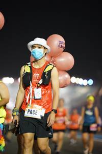 BIB: 430
                            <button type="button" onclick="openModal(17039202)" class="btn btn-primary btn-sm float-right btn-popup" data-toggle="modal" data-target=".modal-high-quality">
                        <i class="fas fa-shopping-cart"></i> Add to Cart
                    </button>
                                            <button type="button" onclick="isThisMe(17039202, true)" class="btn btn-success btn-sm float-right btn-popup btn-isme hidden" data-toggle="tooltip" data-placement="bottom" title="นี่คือรูปของคุณใช่ไหม คลิกที่นี่เพื่อเอาเข้าอัลบั้ม">
                        <i class="fas fa-plus"></i> Add to album
                    </button>
                    <button type="button" onclick="isThisMe(17039202, false)" class="btn btn-warning btn-sm float-right btn-popup btn-isnotme hidden">
                        <i class="fas fa-ban"></i> Remove from album
                    </button>