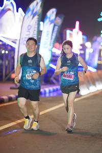 BIB: 44585, 430
                            <button type="button" onclick="openModal(16587254)" class="btn btn-primary btn-sm float-right btn-popup" data-toggle="modal" data-target=".modal-high-quality">
                        <i class="fas fa-shopping-cart"></i> Add to Cart
                    </button>
                                            <button type="button" onclick="isThisMe(16587254, true)" class="btn btn-success btn-sm float-right btn-popup btn-isme hidden" data-toggle="tooltip" data-placement="bottom" title="นี่คือรูปของคุณใช่ไหม คลิกที่นี่เพื่อเอาเข้าอัลบั้ม">
                        <i class="fas fa-plus"></i> Add to album
                    </button>
                    <button type="button" onclick="isThisMe(16587254, false)" class="btn btn-warning btn-sm float-right btn-popup btn-isnotme hidden">
                        <i class="fas fa-ban"></i> Remove from album
                    </button>