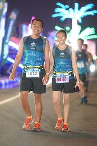 BIB: 41732, 44160
                            <button type="button" onclick="openModal(16605047)" class="btn btn-primary btn-sm float-right btn-popup" data-toggle="modal" data-target=".modal-high-quality">
                        <i class="fas fa-shopping-cart"></i> Add to Cart
                    </button>
                                            <button type="button" onclick="isThisMe(16605047, true)" class="btn btn-success btn-sm float-right btn-popup btn-isme hidden" data-toggle="tooltip" data-placement="bottom" title="นี่คือรูปของคุณใช่ไหม คลิกที่นี่เพื่อเอาเข้าอัลบั้ม">
                        <i class="fas fa-plus"></i> Add to album
                    </button>
                    <button type="button" onclick="isThisMe(16605047, false)" class="btn btn-warning btn-sm float-right btn-popup btn-isnotme hidden">
                        <i class="fas fa-ban"></i> Remove from album
                    </button>