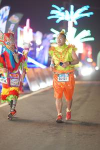 BIB: 66401
                            <button type="button" onclick="openModal(16596754)" class="btn btn-primary btn-sm float-right btn-popup" data-toggle="modal" data-target=".modal-high-quality">
                        <i class="fas fa-shopping-cart"></i> Add to Cart
                    </button>
                                            <button type="button" onclick="isThisMe(16596754, true)" class="btn btn-success btn-sm float-right btn-popup btn-isme hidden" data-toggle="tooltip" data-placement="bottom" title="นี่คือรูปของคุณใช่ไหม คลิกที่นี่เพื่อเอาเข้าอัลบั้ม">
                        <i class="fas fa-plus"></i> Add to album
                    </button>
                    <button type="button" onclick="isThisMe(16596754, false)" class="btn btn-warning btn-sm float-right btn-popup btn-isnotme hidden">
                        <i class="fas fa-ban"></i> Remove from album
                    </button>