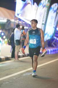 BIB: 1257
                            <button type="button" onclick="openModal(16618068)" class="btn btn-primary btn-sm float-right btn-popup" data-toggle="modal" data-target=".modal-high-quality">
                        <i class="fas fa-shopping-cart"></i> Add to Cart
                    </button>
                                            <button type="button" onclick="isThisMe(16618068, true)" class="btn btn-success btn-sm float-right btn-popup btn-isme hidden" data-toggle="tooltip" data-placement="bottom" title="นี่คือรูปของคุณใช่ไหม คลิกที่นี่เพื่อเอาเข้าอัลบั้ม">
                        <i class="fas fa-plus"></i> Add to album
                    </button>
                    <button type="button" onclick="isThisMe(16618068, false)" class="btn btn-warning btn-sm float-right btn-popup btn-isnotme hidden">
                        <i class="fas fa-ban"></i> Remove from album
                    </button>