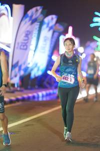 BIB: 4425
                            <button type="button" onclick="openModal(16582104)" class="btn btn-primary btn-sm float-right btn-popup" data-toggle="modal" data-target=".modal-high-quality">
                        <i class="fas fa-shopping-cart"></i> Add to Cart
                    </button>
                                            <button type="button" onclick="isThisMe(16582104, true)" class="btn btn-success btn-sm float-right btn-popup btn-isme hidden" data-toggle="tooltip" data-placement="bottom" title="นี่คือรูปของคุณใช่ไหม คลิกที่นี่เพื่อเอาเข้าอัลบั้ม">
                        <i class="fas fa-plus"></i> Add to album
                    </button>
                    <button type="button" onclick="isThisMe(16582104, false)" class="btn btn-warning btn-sm float-right btn-popup btn-isnotme hidden">
                        <i class="fas fa-ban"></i> Remove from album
                    </button>