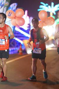 BIB: 130
                            <button type="button" onclick="openModal(16619023)" class="btn btn-primary btn-sm float-right btn-popup" data-toggle="modal" data-target=".modal-high-quality">
                        <i class="fas fa-shopping-cart"></i> Add to Cart
                    </button>
                                            <button type="button" onclick="isThisMe(16619023, true)" class="btn btn-success btn-sm float-right btn-popup btn-isme hidden" data-toggle="tooltip" data-placement="bottom" title="นี่คือรูปของคุณใช่ไหม คลิกที่นี่เพื่อเอาเข้าอัลบั้ม">
                        <i class="fas fa-plus"></i> Add to album
                    </button>
                    <button type="button" onclick="isThisMe(16619023, false)" class="btn btn-warning btn-sm float-right btn-popup btn-isnotme hidden">
                        <i class="fas fa-ban"></i> Remove from album
                    </button>