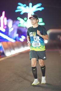 BIB: 40320
                            <button type="button" onclick="openModal(16594976)" class="btn btn-primary btn-sm float-right btn-popup" data-toggle="modal" data-target=".modal-high-quality">
                        <i class="fas fa-shopping-cart"></i> Add to Cart
                    </button>
                                            <button type="button" onclick="isThisMe(16594976, true)" class="btn btn-success btn-sm float-right btn-popup btn-isme hidden" data-toggle="tooltip" data-placement="bottom" title="นี่คือรูปของคุณใช่ไหม คลิกที่นี่เพื่อเอาเข้าอัลบั้ม">
                        <i class="fas fa-plus"></i> Add to album
                    </button>
                    <button type="button" onclick="isThisMe(16594976, false)" class="btn btn-warning btn-sm float-right btn-popup btn-isnotme hidden">
                        <i class="fas fa-ban"></i> Remove from album
                    </button>