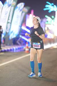 BIB: 44021
                            <button type="button" onclick="openModal(16609596)" class="btn btn-primary btn-sm float-right btn-popup" data-toggle="modal" data-target=".modal-high-quality">
                        <i class="fas fa-shopping-cart"></i> Add to Cart
                    </button>
                                            <button type="button" onclick="isThisMe(16609596, true)" class="btn btn-success btn-sm float-right btn-popup btn-isme hidden" data-toggle="tooltip" data-placement="bottom" title="นี่คือรูปของคุณใช่ไหม คลิกที่นี่เพื่อเอาเข้าอัลบั้ม">
                        <i class="fas fa-plus"></i> Add to album
                    </button>
                    <button type="button" onclick="isThisMe(16609596, false)" class="btn btn-warning btn-sm float-right btn-popup btn-isnotme hidden">
                        <i class="fas fa-ban"></i> Remove from album
                    </button>